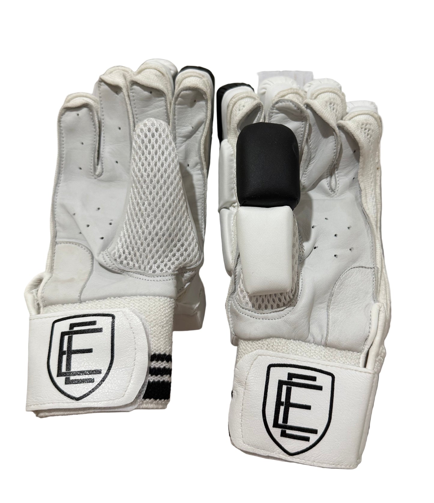 ELITE - JUNIOR BATTING GLOVES