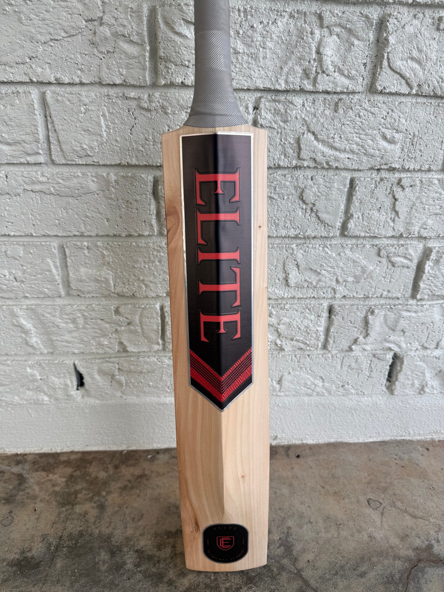 ELITE - JUNIOR ENGLISH WILLOW BATS