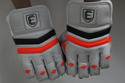 ELITE - WICKET KEEPING GLOVES