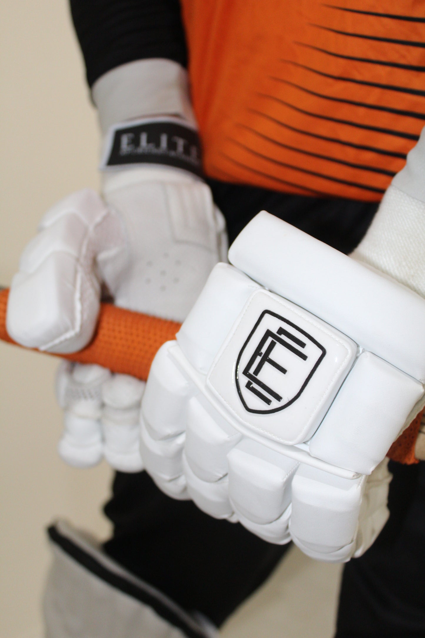 ELITE - PREMIUM BATTING GLOVES