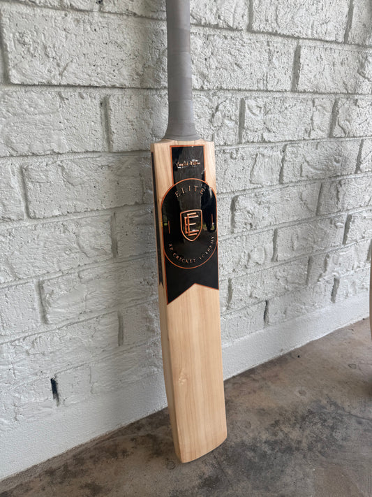 ELITE - JUNIOR ENGLISH WILLOW BATS